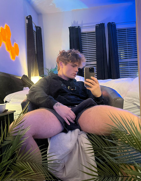 Itscodyandrew