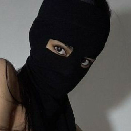 Nahá fotka uniklých OnlyFans od Helli0s