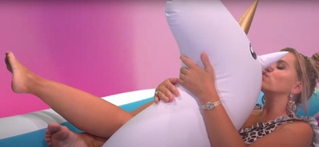 Alasti lekkinud OnlyFans-i pilt Sensi Lowe