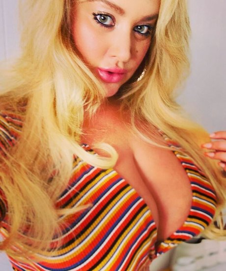 Blondiepomie