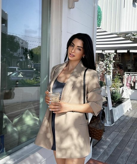 Elwa Saleh