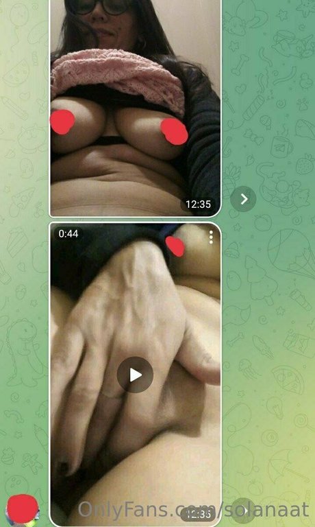 Nahá fotka uniklých OnlyFans od Solanaat