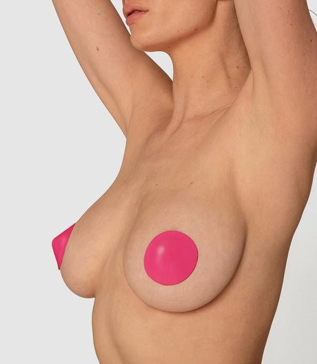 Naken läckt OnlyFans-bild av Alicia Davis