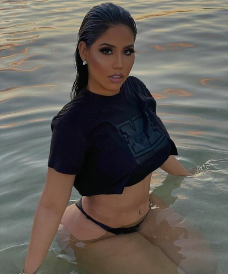 Обнаженная фотография утечки OnlyFans от Oriana Falla