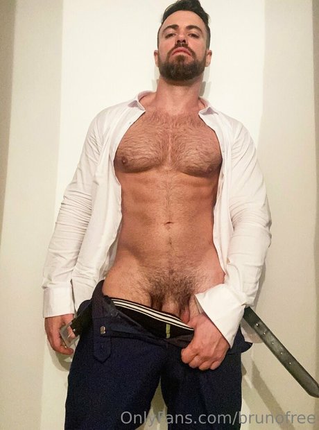 Photo nue de fuite OnlyFans de Brunofree