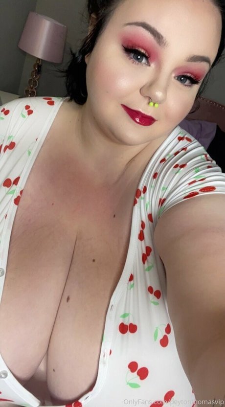 Peytonthomasvip