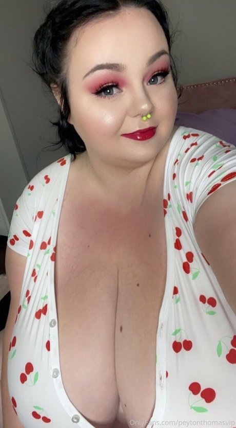 Peytonthomasvip