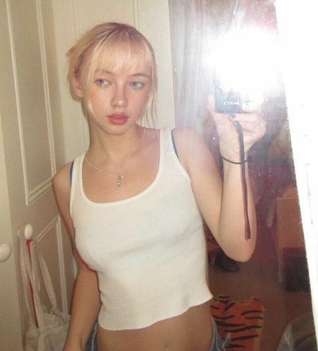 Lola Clark