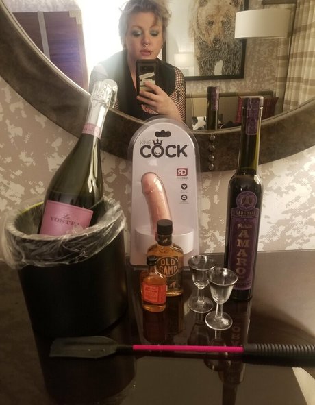 Naakte gelekte OnlyFans-foto van Candyheart