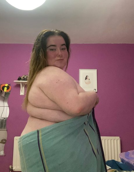 Growingpiggy1305