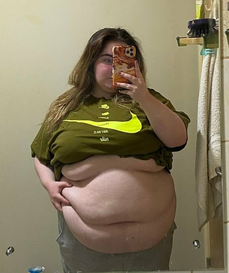 Growingpiggy1305