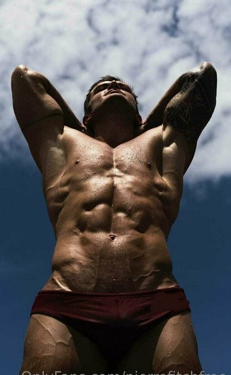 Nahá fotka uniklých OnlyFans od Pierrefitchfree