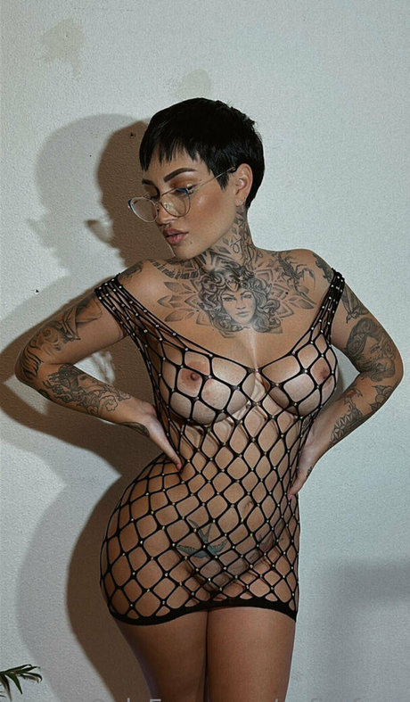 Naken lekkede OnlyFans-bilde av Zafirofaez