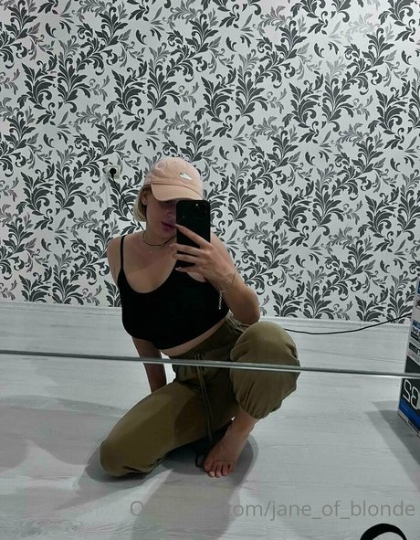Janeofblonde