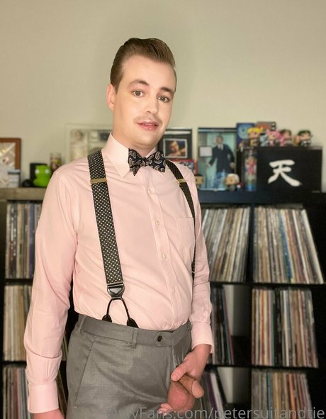 Petersuitandtie