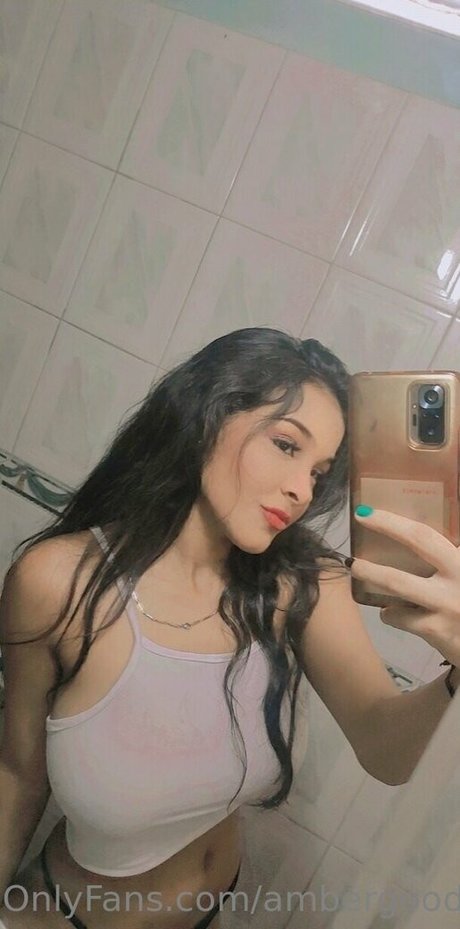 Nahá fotka uniklých OnlyFans od Ambergoodhead