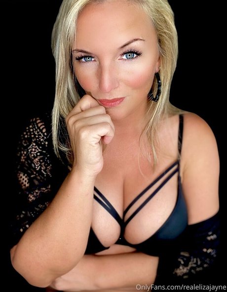Realelizajayne