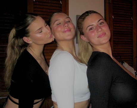 Naken lekkede OnlyFans-bilde av Shea O