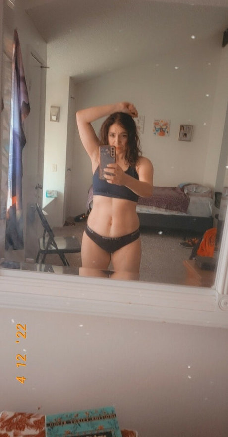 Brunettebeauty86