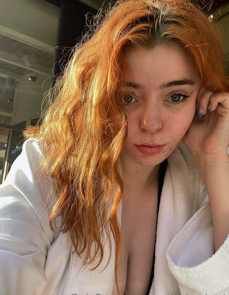 Emilychestnut