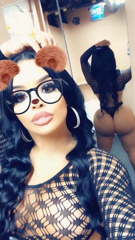 Alaston vuotanut OnlyFans-kuva Stephbad
