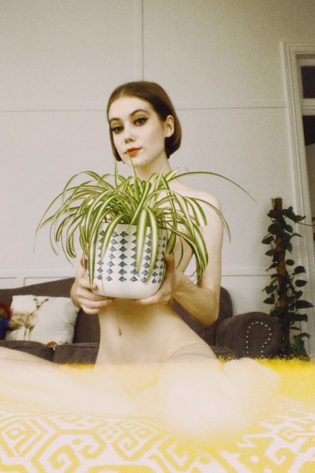 Naken läckt OnlyFans-bild av Clamgirl