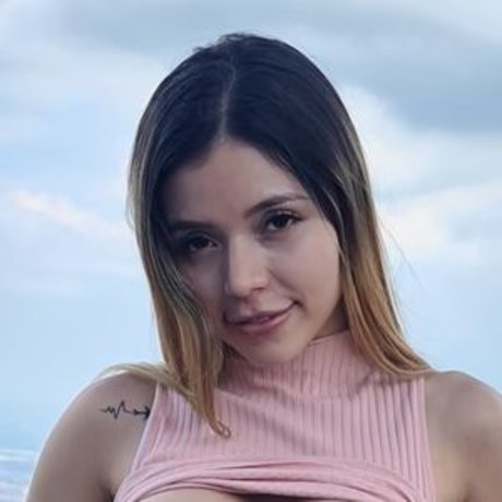 Alasti lekkinud OnlyFans-i pilt Lilyp