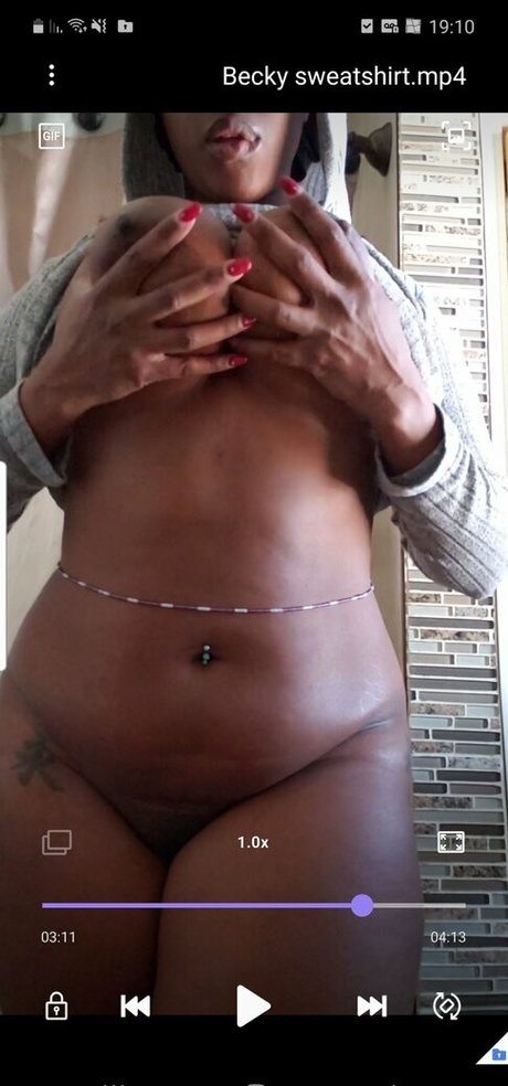 Naken läckt OnlyFans-bild av Nursejbecky