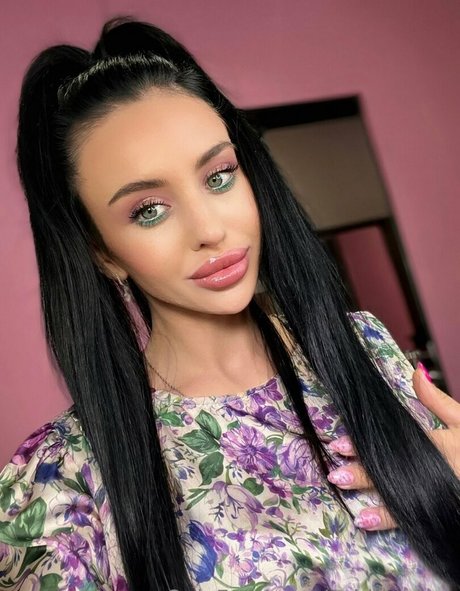 Sabbie Dark OnlyFans 유출 누드 사진