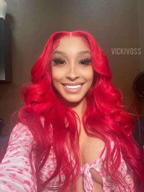 Alasti lekkinud OnlyFans-i pilt Vicki Voss