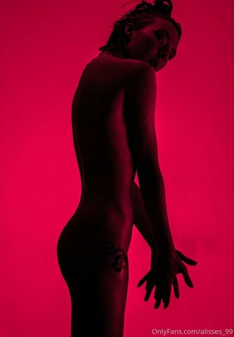 Naken läckt OnlyFans-bild av Alisses99