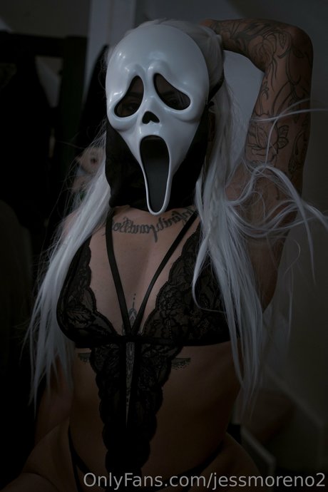 Alasti lekkinud OnlyFans-i pilt Jessmoreo2