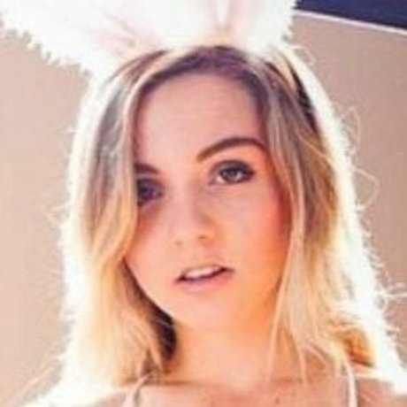 Nahá fotka uniklých OnlyFans od Lenachubz