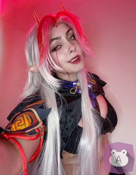 Naken läckt OnlyFans-bild av Akanecosplay