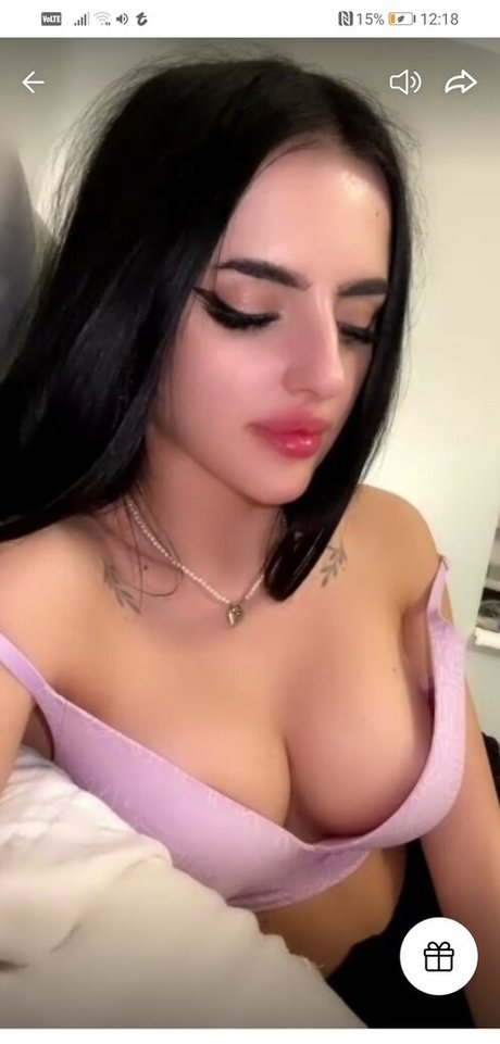 Обнаженная фотография утечки OnlyFans от Martiniii