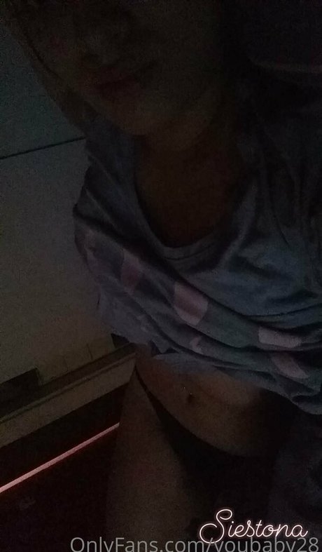 Photo nue de fuite OnlyFans de Youbaby28