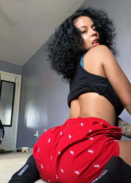 Nadia999
