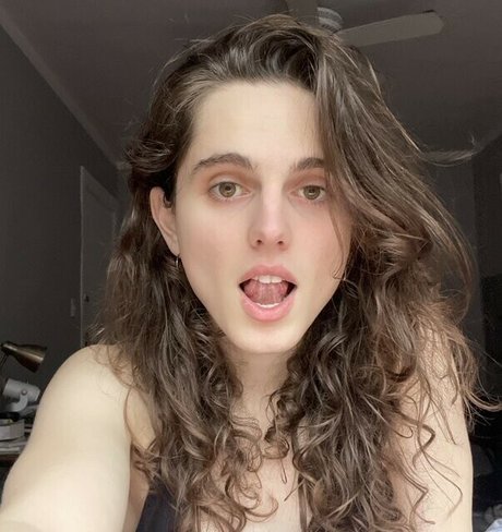 Helmet Girl OnlyFans