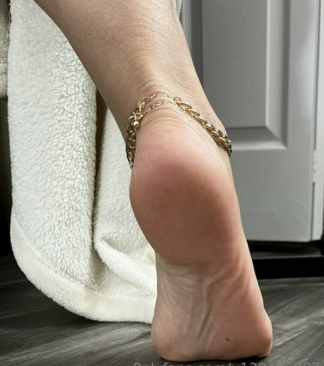 Footmistressmissb