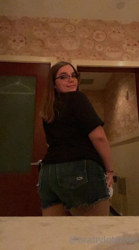 Nagie wyciekłe zdjęcie OnlyFans od Brattylolarose09