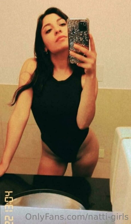 Naken läckt OnlyFans-bild av Nattigirls