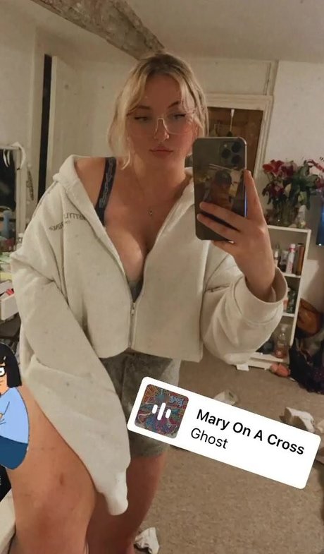Naken lekkede OnlyFans-bilde av Shona Colson