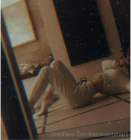 Обнаженная фотография утечки OnlyFans от Katrinonlytop1