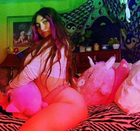 Naken läckt OnlyFans-bild av Slumpedkat