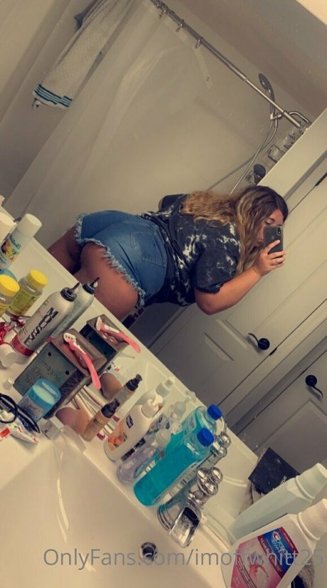 Imoffwhitt25