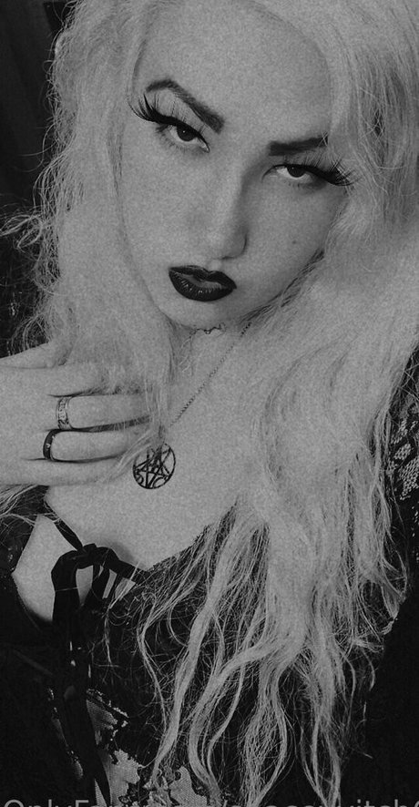 Spacevvitch666