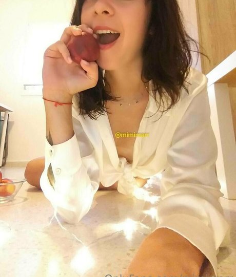 Nahá fotka uniklých OnlyFans od Mimimarr