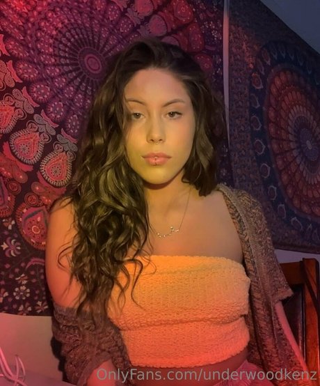 Nacktes geleaktes OnlyFans-Foto von Underwoodkenz