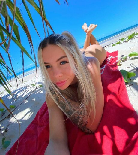 Nahá fotka uniklých OnlyFans od Chloereneex