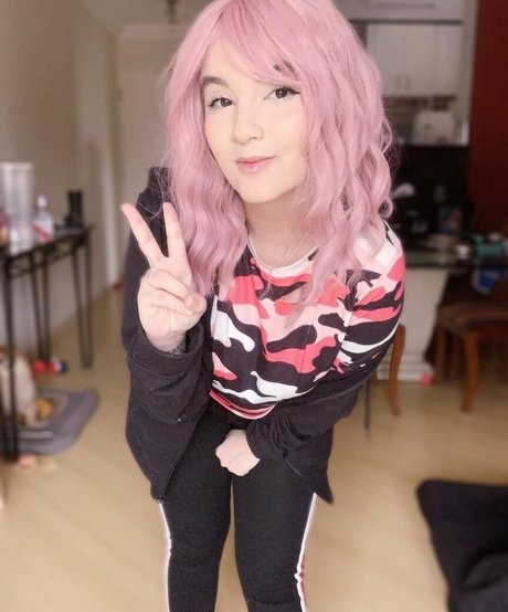 Nahá fotka uniklých OnlyFans od Riyuuka